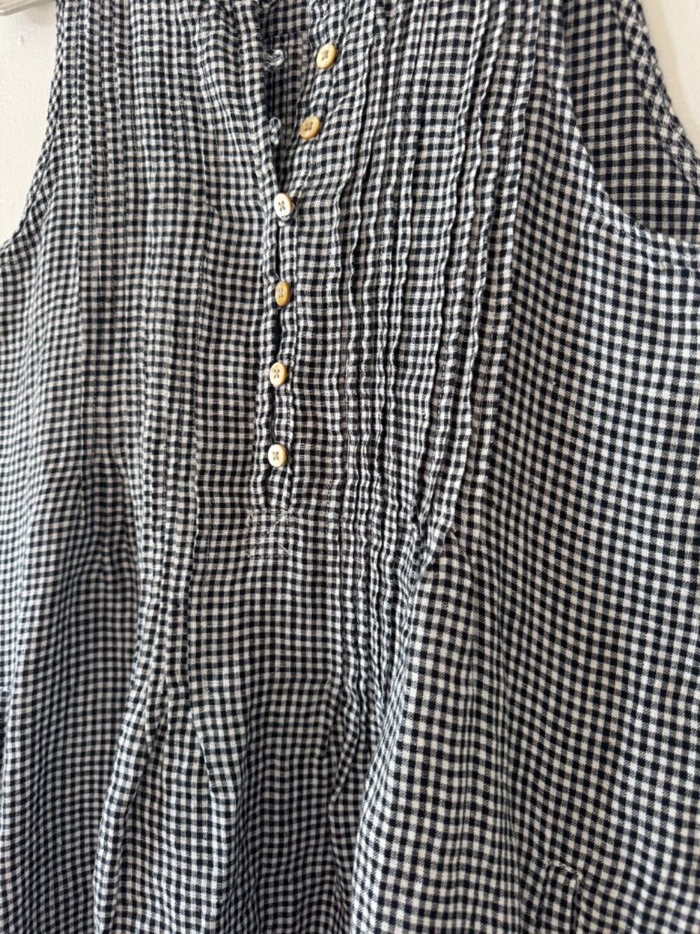 Quince 100% European Linen Sleeveless Swing Dress in Classic Mini Gingham - Picture 3 of 13